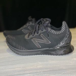 Women’s New Balance Fuel Cell Running Shoes size 10.5